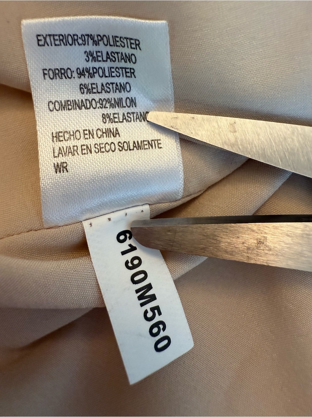 Antonio Melani White Laser-Cut Sheath Dress size 0 - Picture 10 of 13